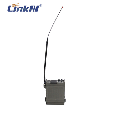 IP67 পোর্টেবল মিলিটারি রেডিও 50-70km MESH VHF UHF একাধিক এনক্রিপশন